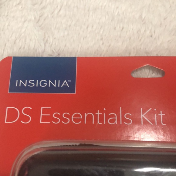 Nintendo 2DS bundle - Picture 7 of 10